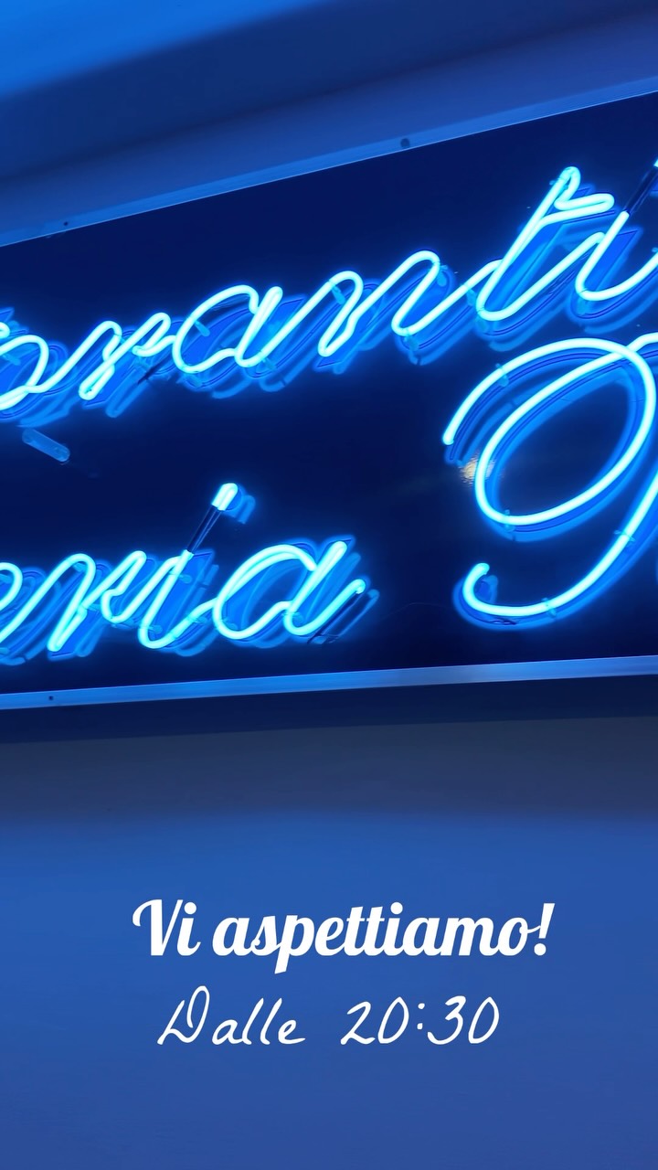 Mercoledì è il giorno migliore per divertirsi!

Da Ciro ogni mercoledì si canta, si balla, si cena in compagnia!🎶

Vieni a trovarci, prenota un tavolo! 📞

Siamo a Gabicce Mare 📍